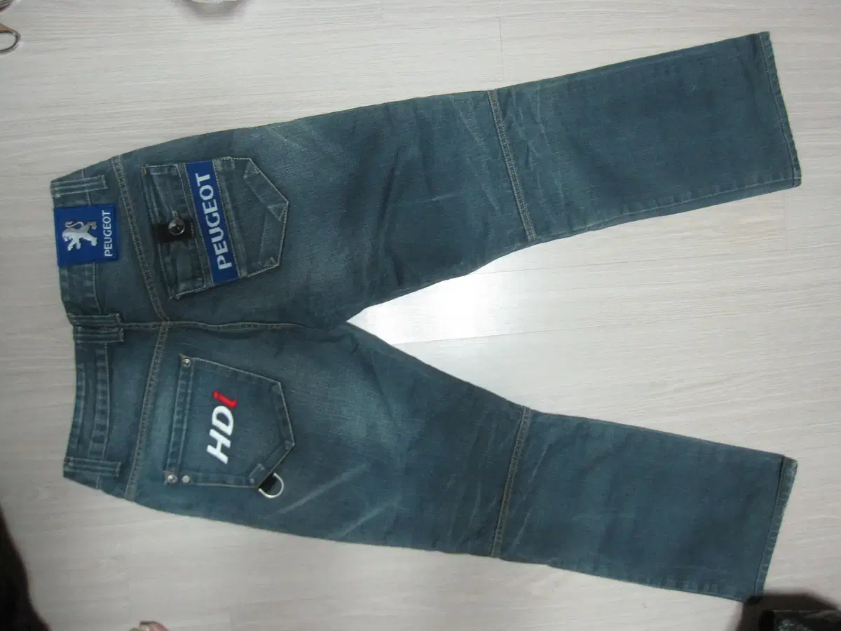 thumbnail-5